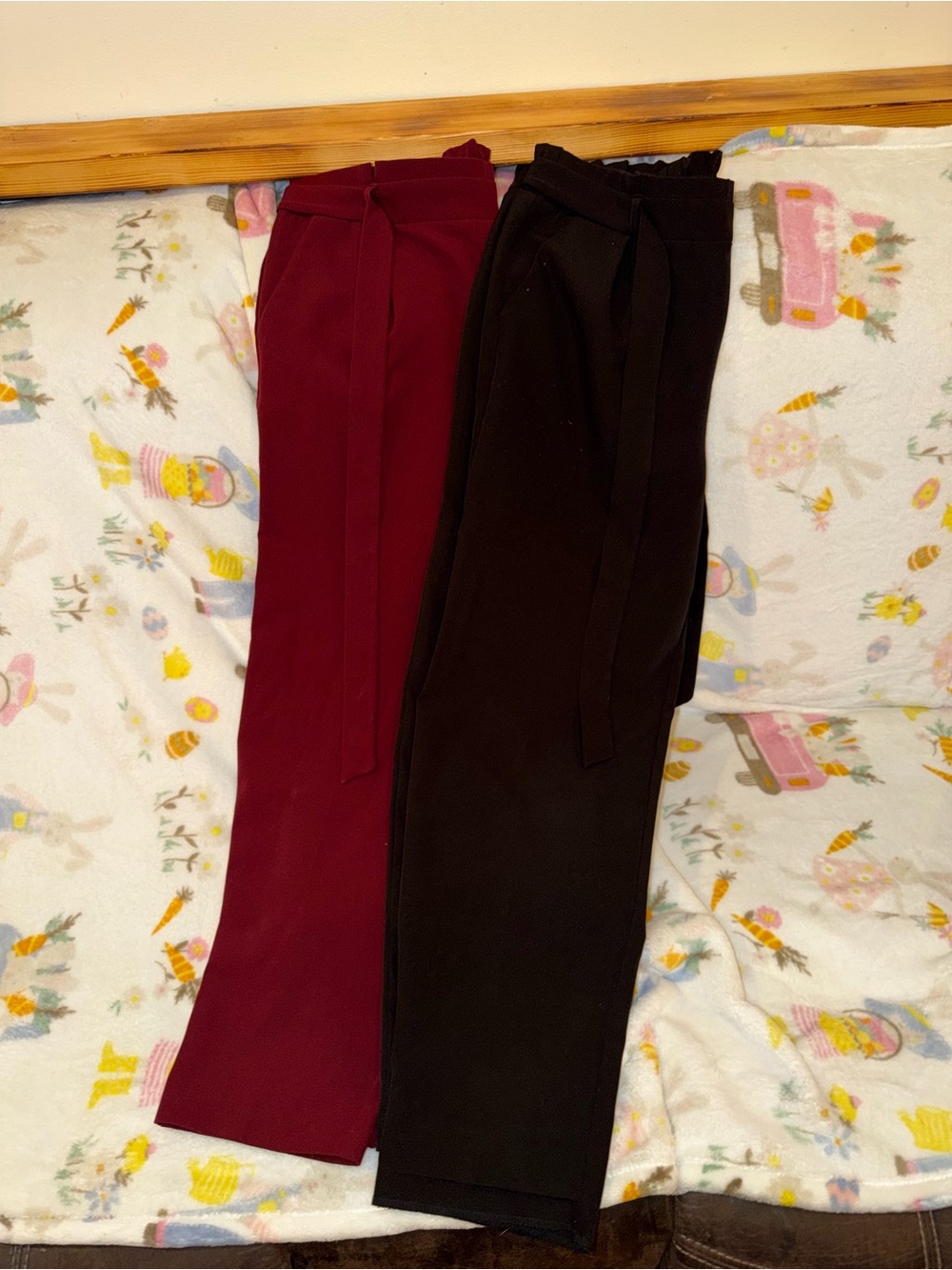 Women’s Tie-Waist Straight-Leg Pants — Burgundy & Black
